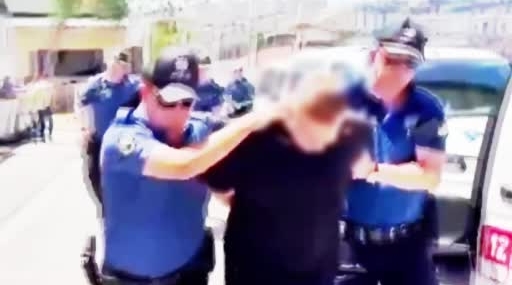 Ankara'da kız çocuklarına taciz iddiasıyla yaşlı adamı döven şüpheli gözaltında