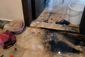 Antalya'da eski kız arkadaşının kapısını ateşe veren şahıs aranıyor