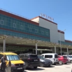 Antalya'da hastane önünde evsiz adamın cansız bedeni bulundu