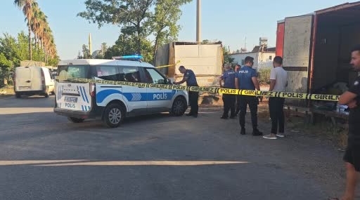 Antalya'da konteynerin yanında 66 yaşındaki adam ölü bulundu