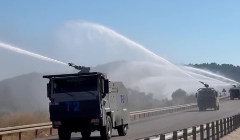 Antalya'daki orman yangınında TOMA'lar aktif rol aldı