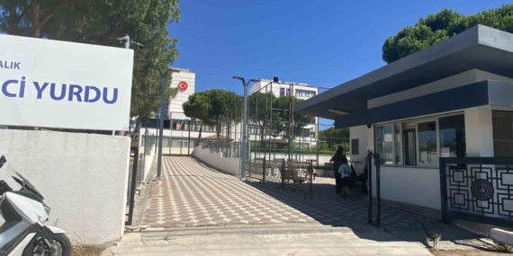 Ayvalık ve Gömeç'teki yangında tahliye edilenler devlet korumasında