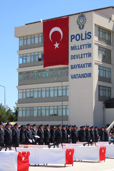 Bayındır'da Bekçi Merih Umutlu Son Yolculuğuna Uğurlandı