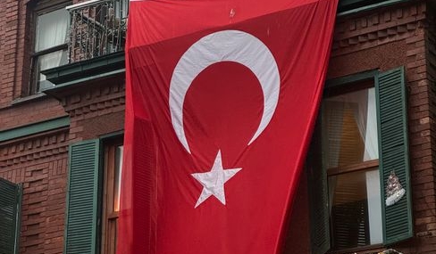 Beşiktaş, Midtjylland'ı eleyerek bir üst tura yükseldi