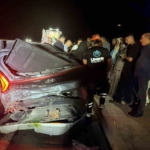 Bingöl'de iki otomobilin çarpışması sonucu 4 kişi yaralandı