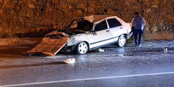 Bitlis'te trafik kazası: 2 kişi yaralandı