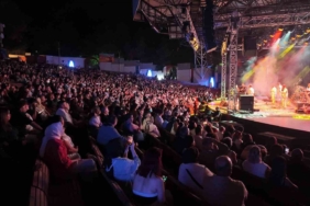 Bursa'da Uluslararası Festivalde Karadeniz Müziği Rüzgarı