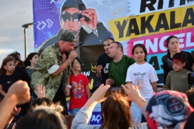 Çorum'da özel bireyler rap konserinde eğlendi