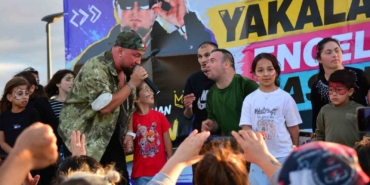 Çorum'da özel bireyler rap konserinde eğlendi