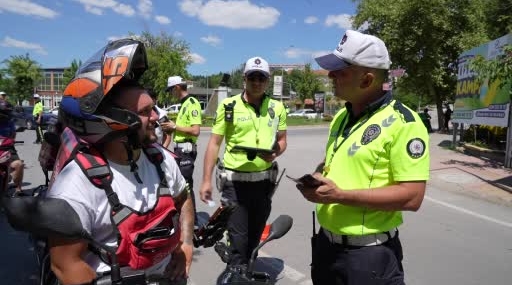Edirne'de motosiklet kazalarını önlemek için güvenli sürüş eğitimi