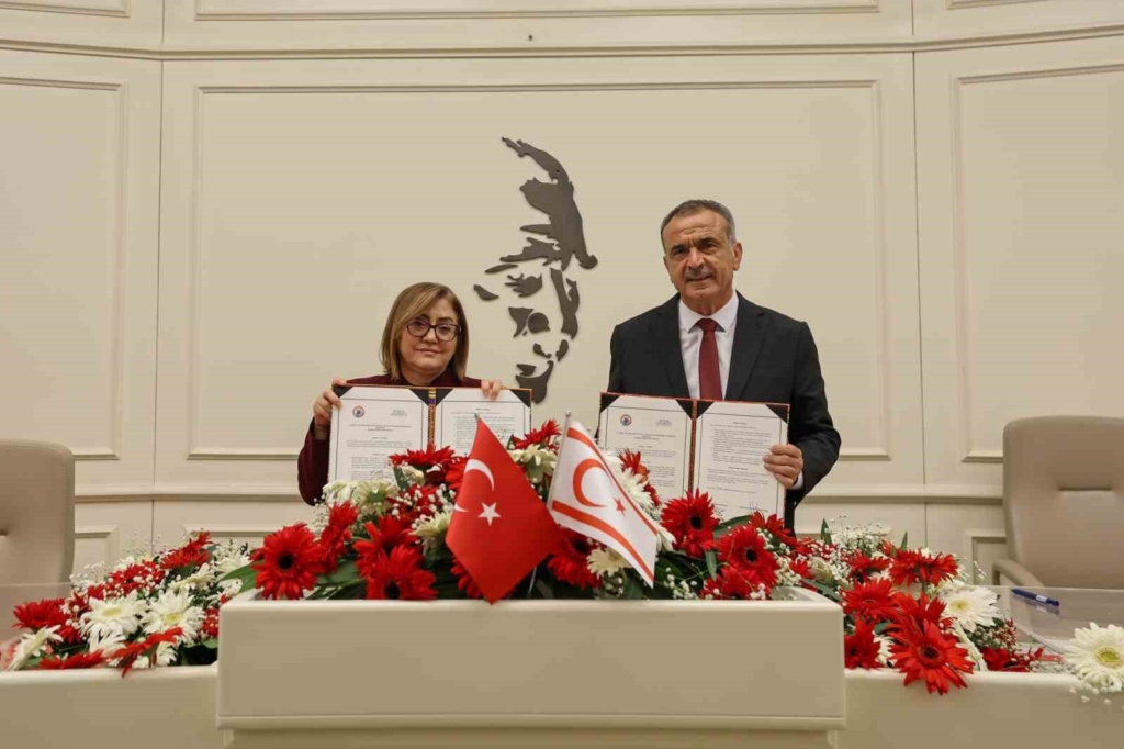 Gaziantep ve Gazimağusa kardeş şehir protokolü imzaladı
