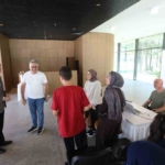 İnegöl Belediyesi, üniversite tercih döneminde öğrencilere destek sağlıyor