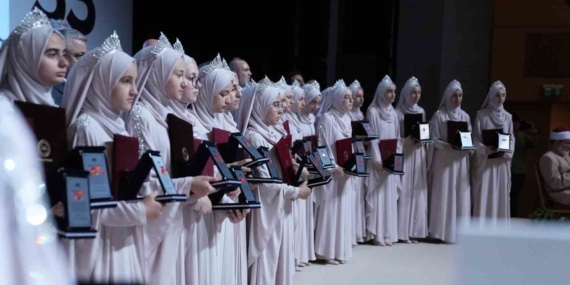 İstanbul'da 33 hafız icazetlerini aldı