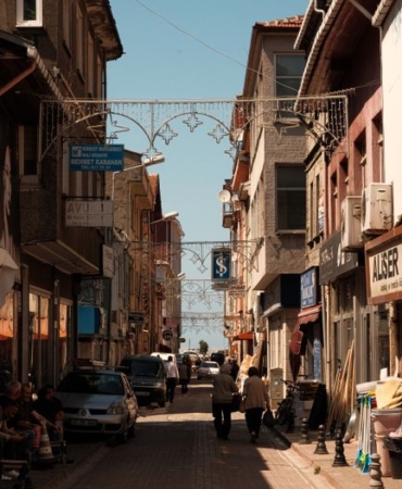 Kastamonu'da iki otomobil çarpıştı, 4 kişi yaralandı