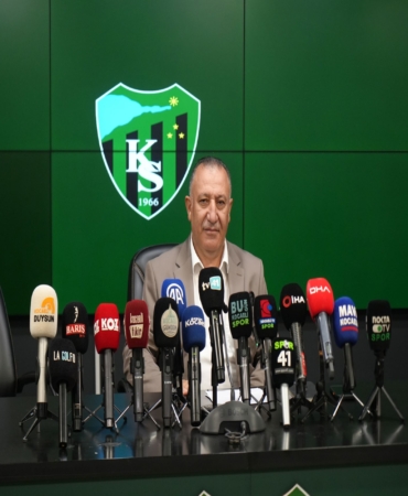 KOCAELİSPOR'DA KEİTA, NONGE VE CHURLİNOV İÇİN AYRILIK HAZIRLIĞI KOCAELİSPOR BASIN SÖZCÜSÜ HAŞMET UÇAR: "GİDENLERİN YERİNE DAHA ÜST SEGMENT OYUNCULAR GELECEK"