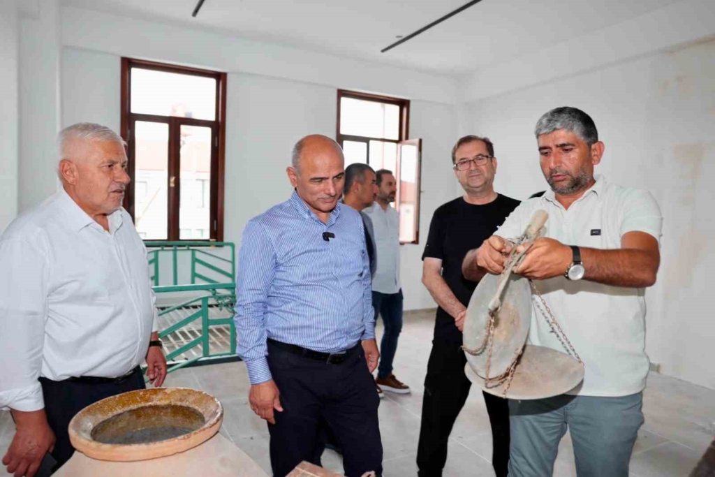 KÖRFEZ'DE TAŞKÖPRÜ KÜLTÜR EVİ AÇILIŞ İÇİN GÜN SAYIYOR