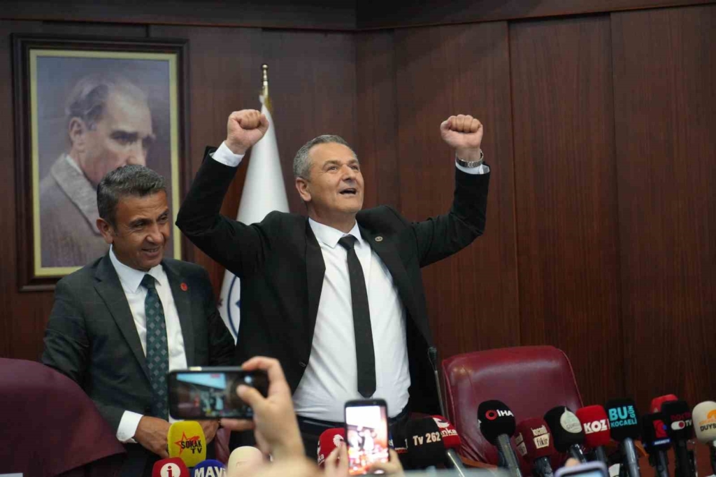 Lütfü Obuz İzmit Belediyesi Başkan Vekili olarak seçildi