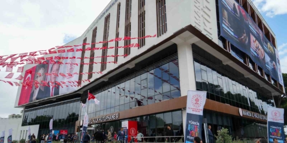 Manisa İl Halk Kütüphanesi 490 bin ziyaretçiyi ağırladı