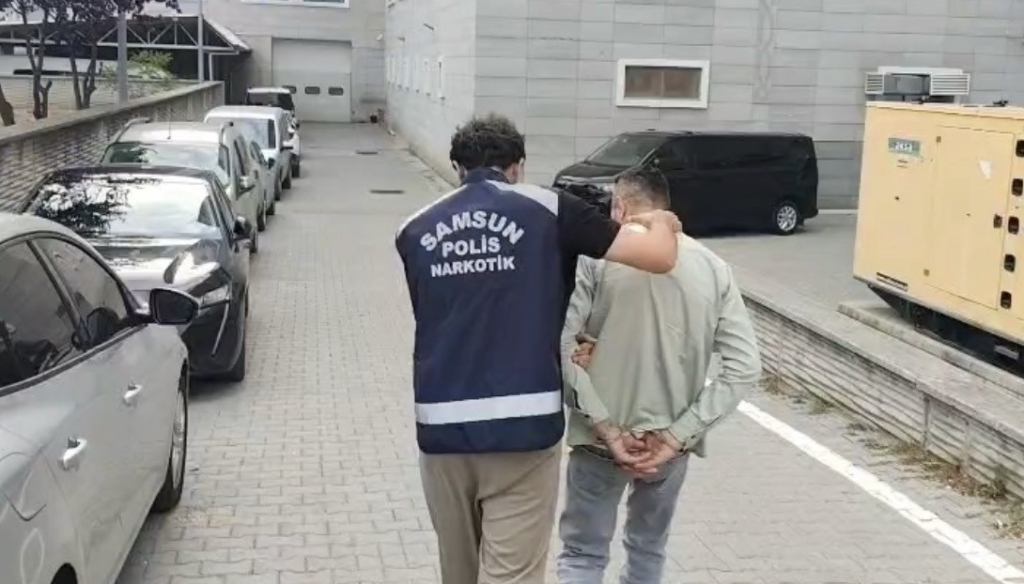 Samsun'da uyuşturucu ticaretinden hükümlü yakalandı