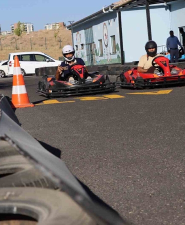 Şanlıurfa'da yeni go-kart pisti hız tutkunlarını bekliyor
