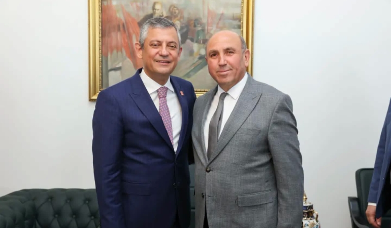 SARIGÖL BELEDİYE BAŞKANI TAHSİN AKDENİZ CHP'DEN İSTİFA ETTİ