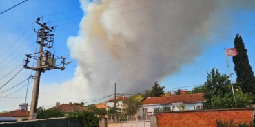 Susurluk'taki orman yangınına hava ve kara müdahalesi