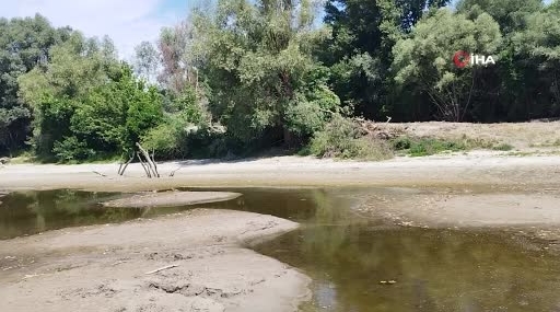 Tuna Nehri'nde 50 Yılın En Düşük Su Seviyesi Kaydedildi
