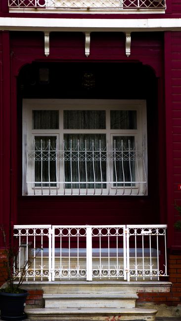 Üsküdar Belediye Başkanı Sinem Dedetaş tutuklandı