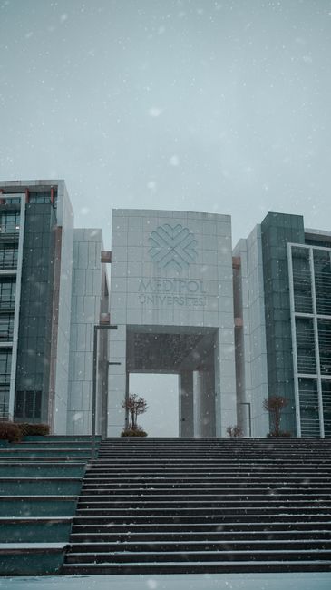 YÖK, vakıf üniversitelerine öğrenim ücreti artışında uyarıda bulundu