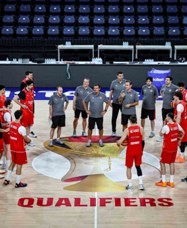 a-milli-erkek-basketbol-takiminin-hedefi-grubu-namaglup-tamamlamak-vBYjSbxw.jpg