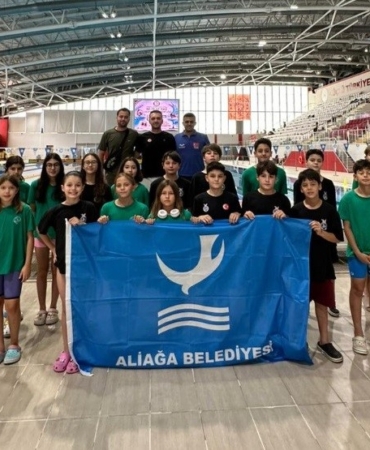 aliagali-yuzuculerden-samsunda-onemli-basari-miTt26Th.jpg