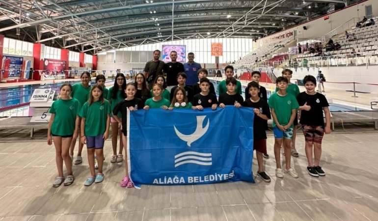 aliagali-yuzuculerden-samsunda-onemli-basari-miTt26Th.jpg