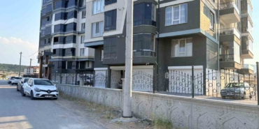 alzaymir-hastasi-kadin-5-kattan-duserek-hayatini-kaybetti-2hr6bWh9.jpg