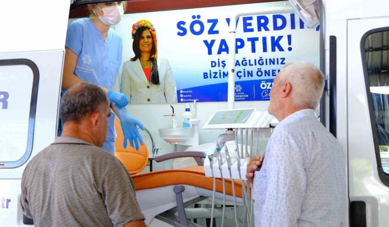 aydin-buyuksehir-belediyesi-mobil-agiz-ve-dis-sagligi-kliniklerine-vatandaslardan-yogun-ilgi-abCB7h1N.jpg