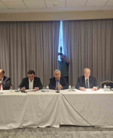 ayesob-baskani-kunkcu-tesk-yonetiminde-YPVPei5j.jpg