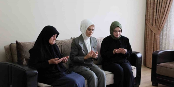 bakan-goktas-sehitlerimizin-emanetleri-basimizin-tacidir-OcWPmkJ4.jpg