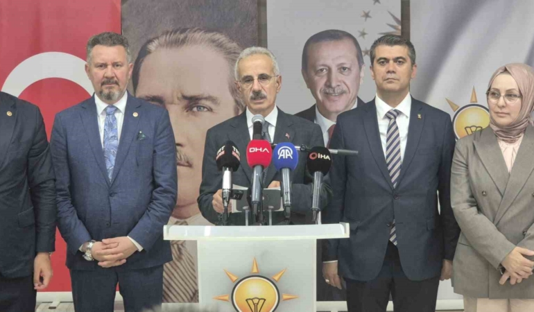 bakan-uraloglu-tekirdag-kuresel-lojistigin-en-onemli-merkezlerinden-biri-olacak-vzrAYtVr.jpg