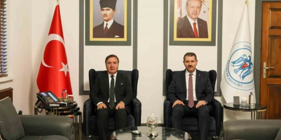 bakan-yardimcisi-ayhandan-erzincan-valiligine-ziyaret-6Kvl53AM.jpg