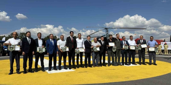 bakan-yumakli-yesil-vatan-hepimizin-ortak-emaneti-biz-onu-gelecek-nesillerden-emanet-aldik-ZInzBCVz.jpg