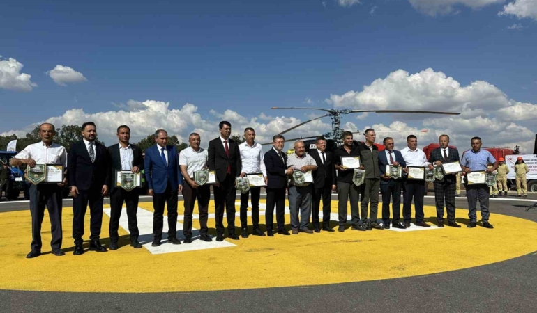 bakan-yumakli-yesil-vatan-hepimizin-ortak-emaneti-biz-onu-gelecek-nesillerden-emanet-aldik-ZInzBCVz.jpg