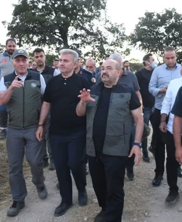 balikesir-valisi-ustaoglu-550-personelle-yanginlara-mudahalemiz-devam-ediyor-Qct2beCb.jpg
