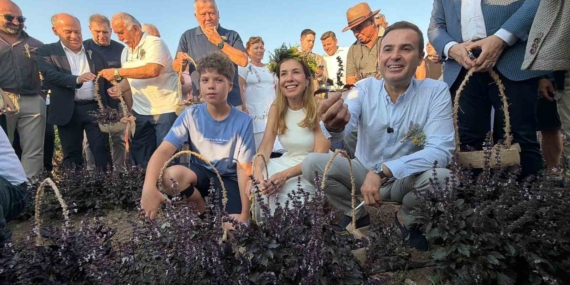 balikesirde-7uluslararasi-aromaterapi-festivali-basladi-AhcIN8Qp.jpg