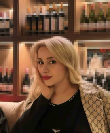 basaksehirde-alkollu-oldugu-ileri-surulen-surucu-kaldirimdaki-genc-kiza-carpti-p8n73bNN.jpg