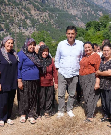 baskan-atli-kirsal-mahallede-vatandaslarla-bulustu-jqfeVpOi.jpg