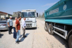 baskan-balaban-muradiyenin-ana-arterlerinde-bir-hafta-icerisinde-asfalt-sorun-bitecek-x5Pv2icA.jpg