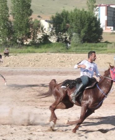 bayburtta-cirit-il-eleme-musabakalari-bugun-basliyor-zg9RRcFm.jpg