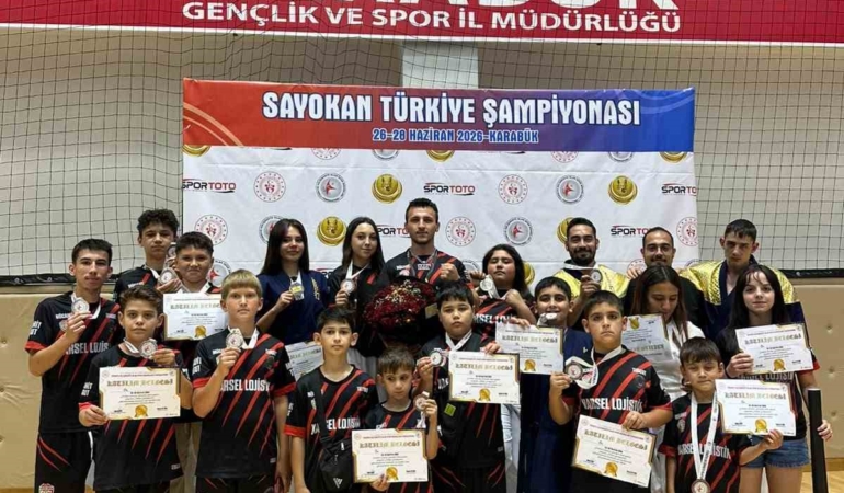 bilecikli-sporculardan-tarihi-basari-16-milli-takim-adayi-16-madalya-TG3vCz3F.jpg