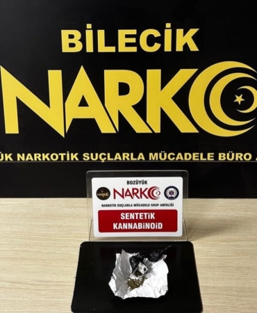 bilecikte-uyusturucu-operasyonu-1-gozalti-C6x4ZFiw.jpg