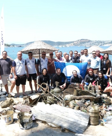 bodrumda-deniz-dibinden-370-kilogram-atik-cikarildi-rMMMepd2.jpg