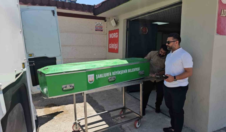 bos-arazide-battaniyeye-sarili-erkek-cesedi-bulundu-x9MzmHT1.jpg
